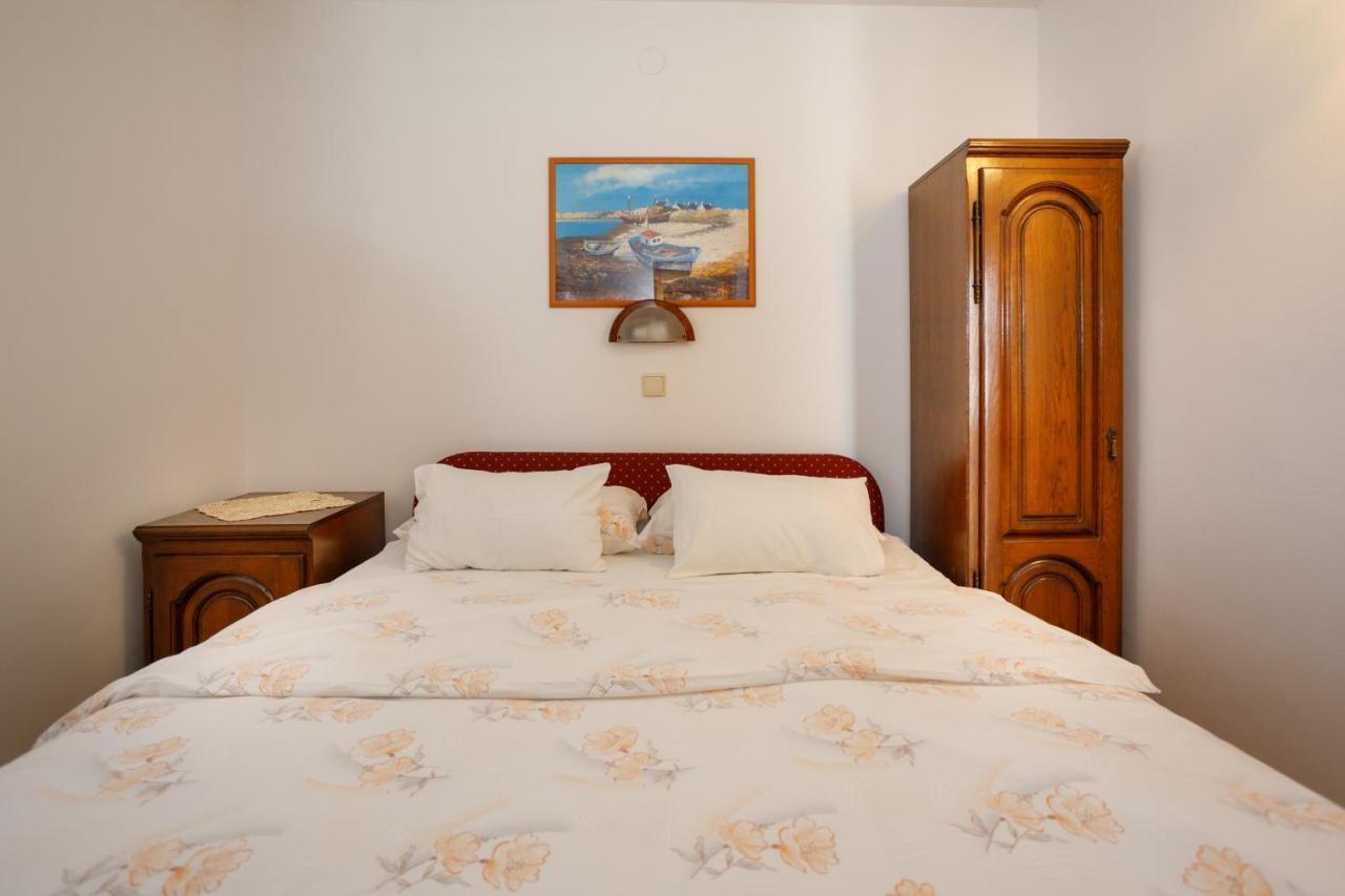 Apartmani Bakran Krk Town Exterior foto